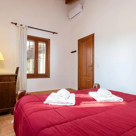 Yourhouse Ermita